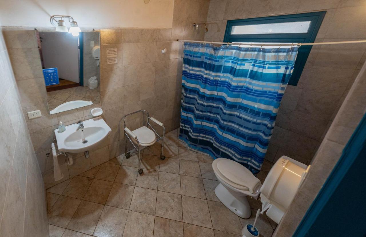 Alhue Patagonia Hostel Сан-Мартин-де-лос-Андес Экстерьер фото