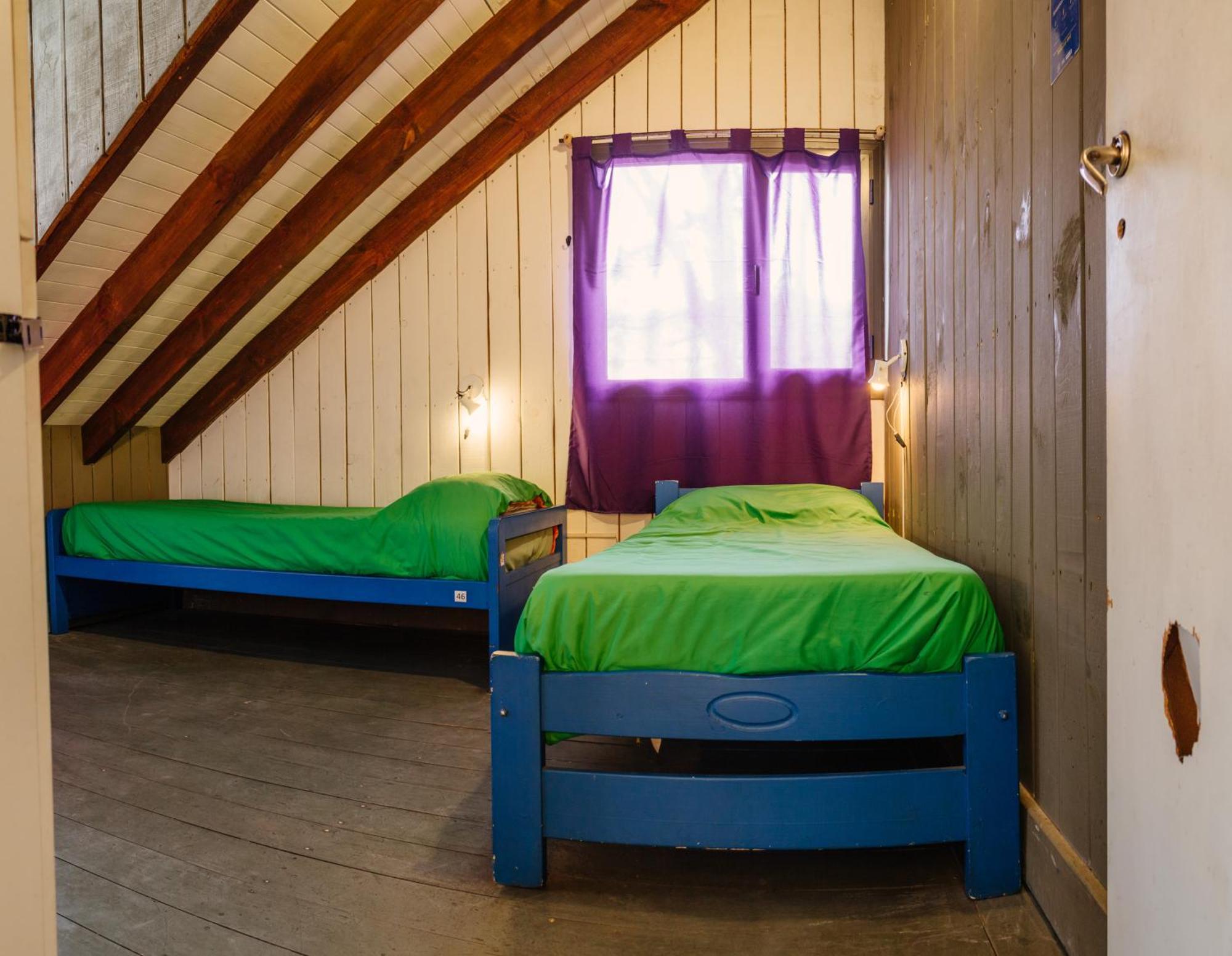 Alhue Patagonia Hostel Сан-Мартин-де-лос-Андес Экстерьер фото