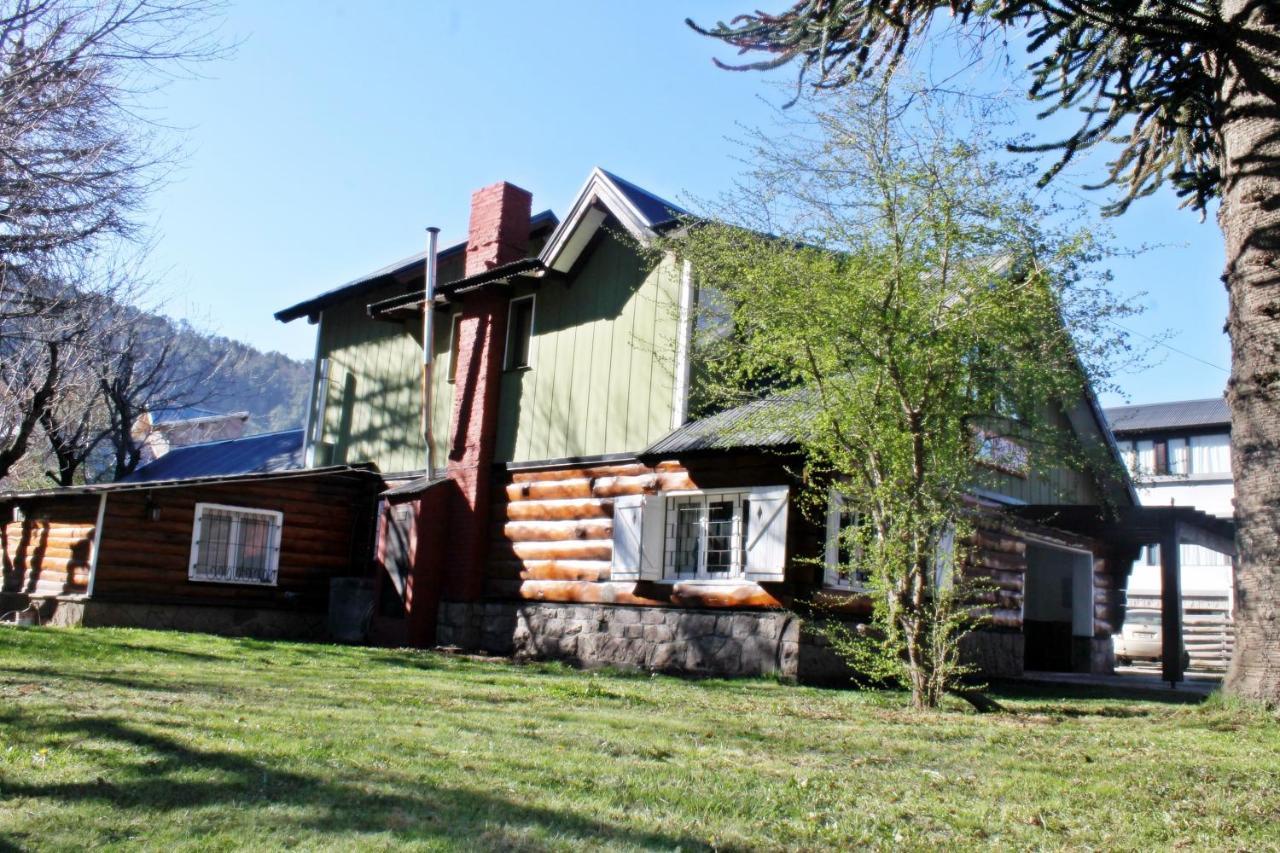 Alhue Patagonia Hostel Сан-Мартин-де-лос-Андес Экстерьер фото
